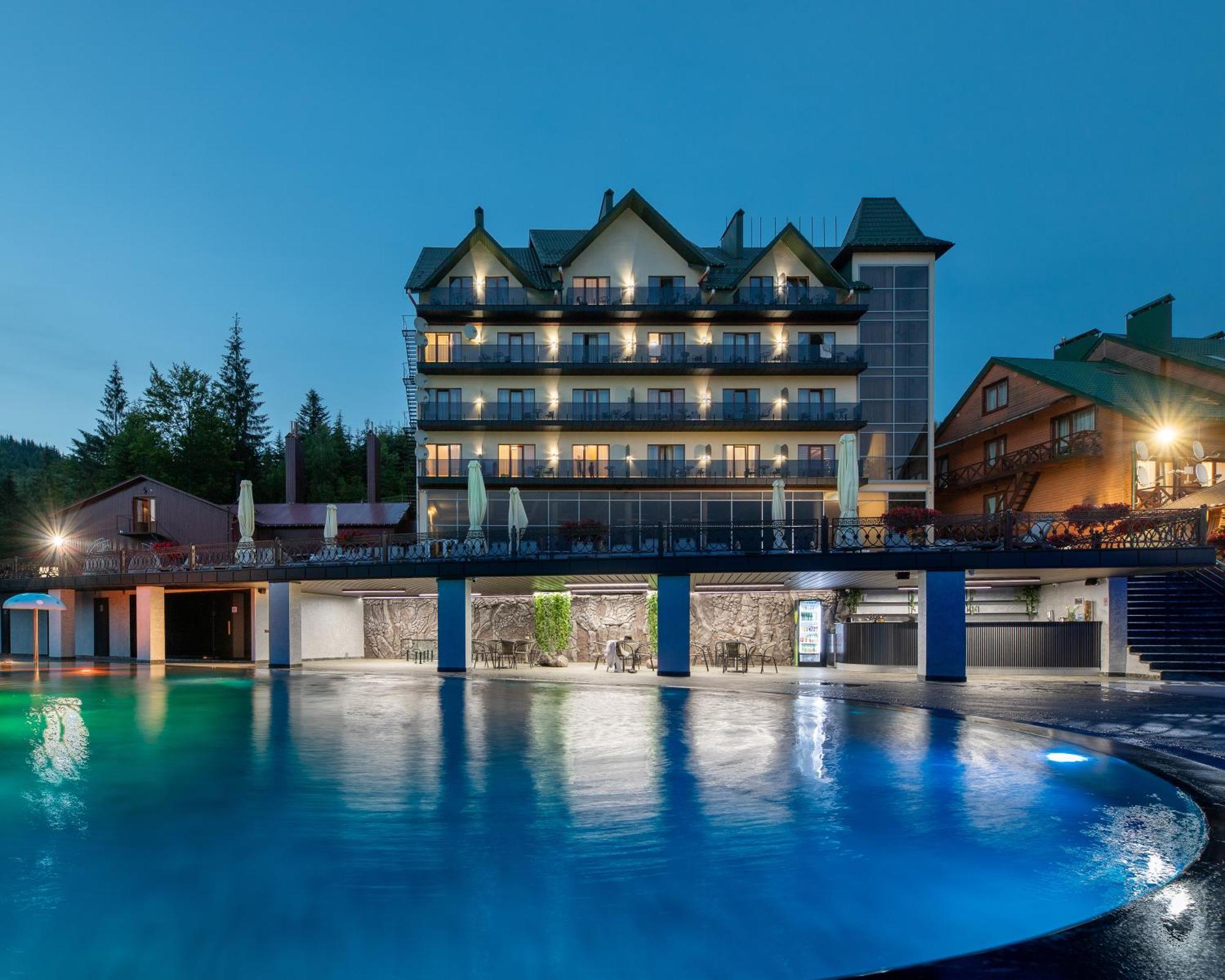 Hotel Podgore Spa&Resort Bukovel Esterno foto